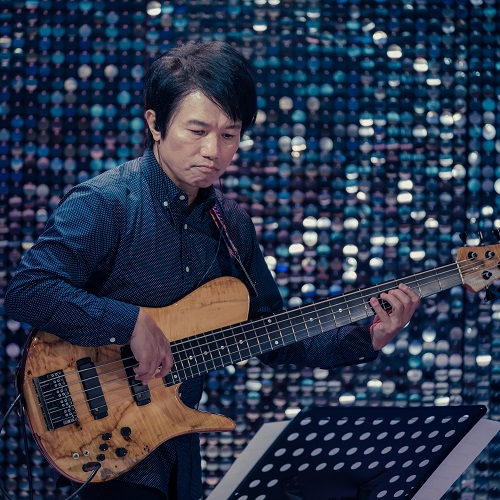 Ronnie 一對一貝斯班